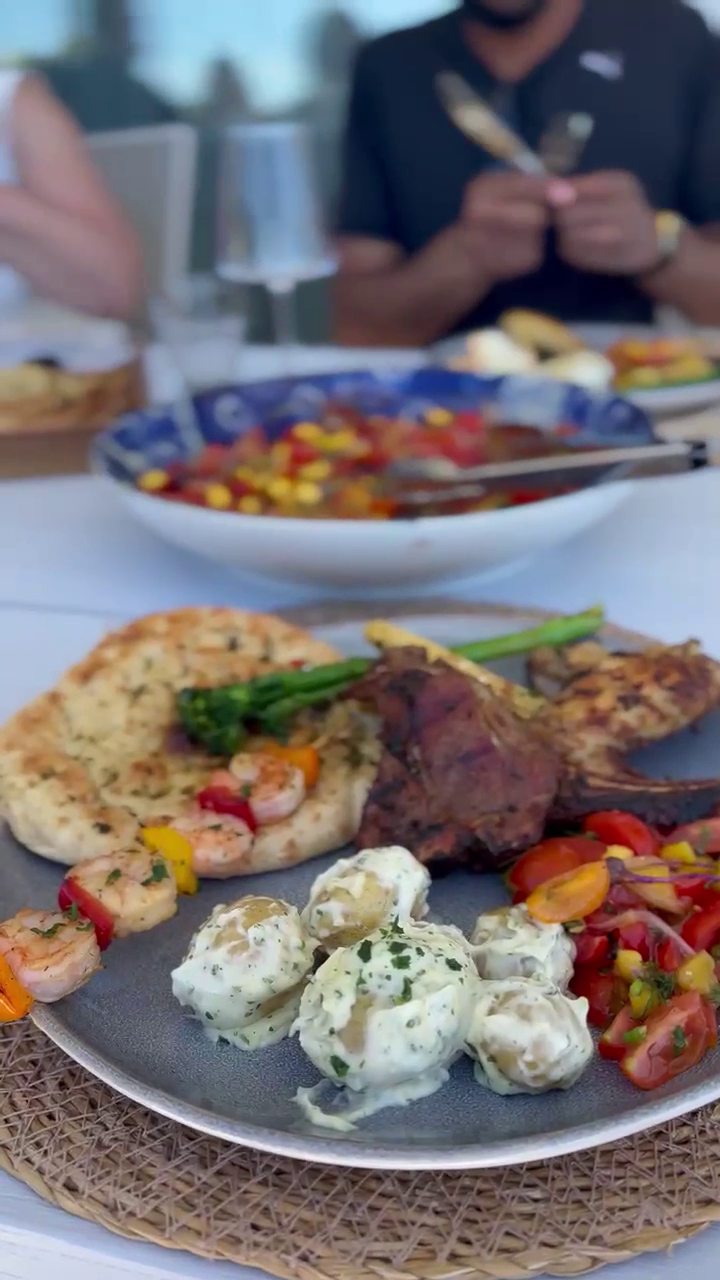 An abundant table in the Algarve